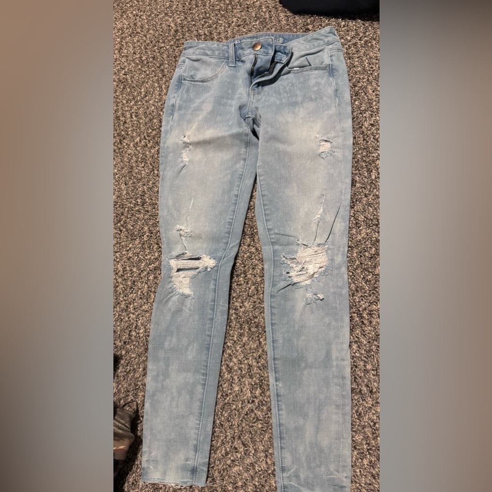 Woman’s American Eagle Jeans size 4 super super stretch jegging
